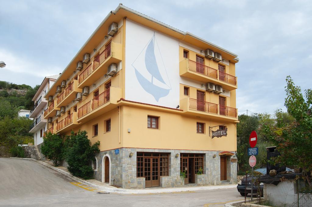 Moustakis Hotel Agia Efimia Номер фото